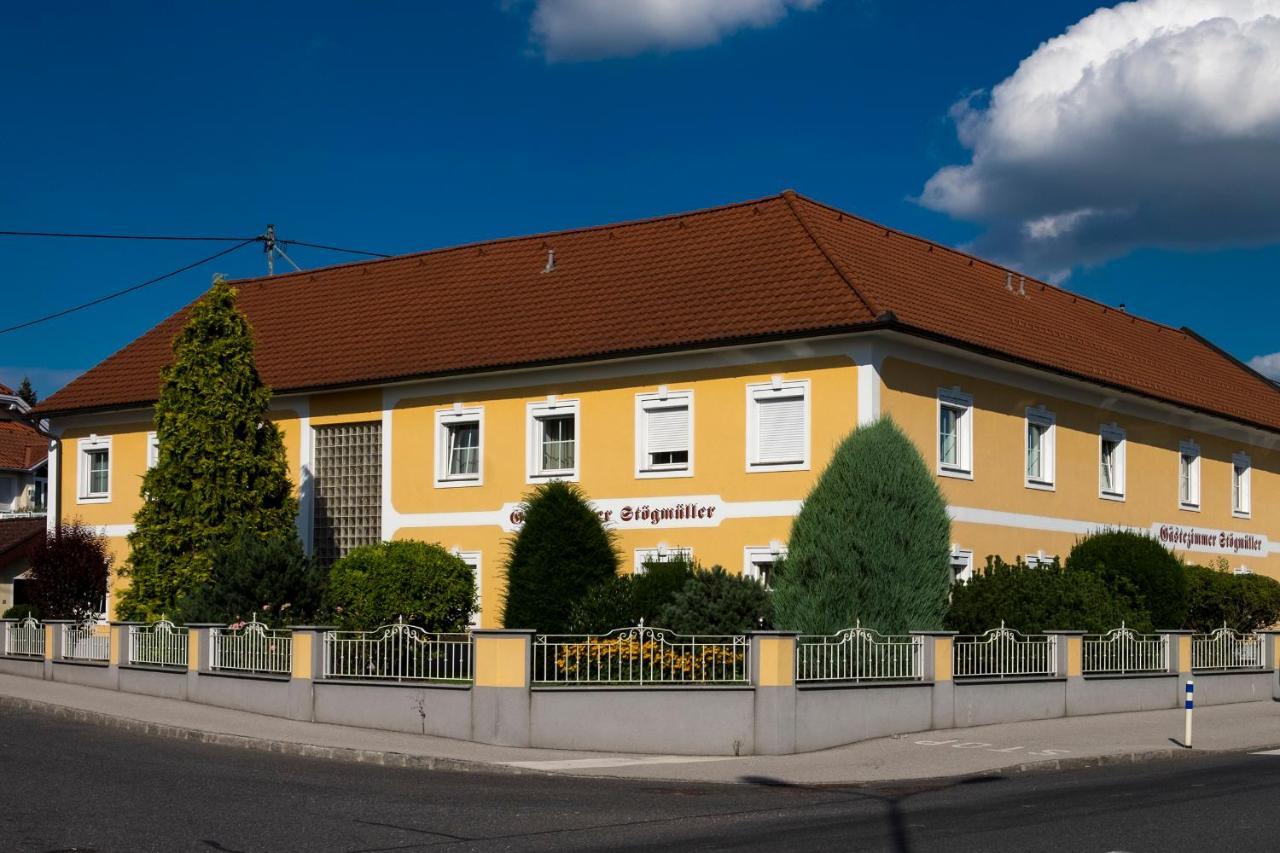 Gästehaus Stögmüller Asten Exterior foto